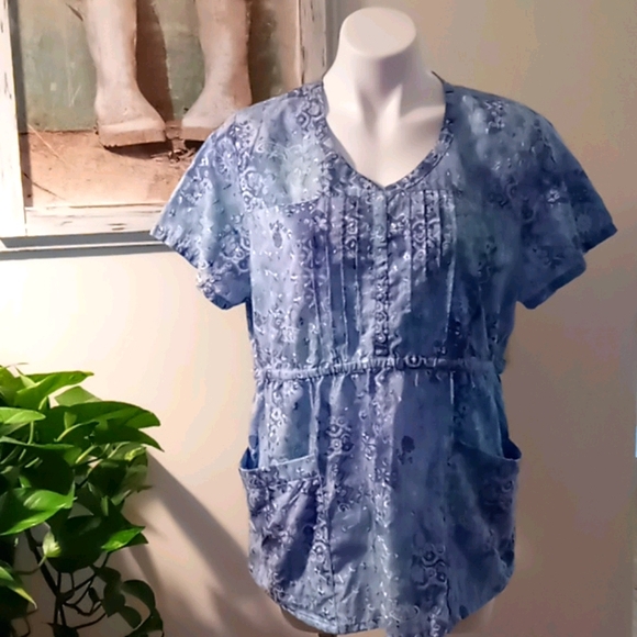 Elan Tops - Medical Scrub